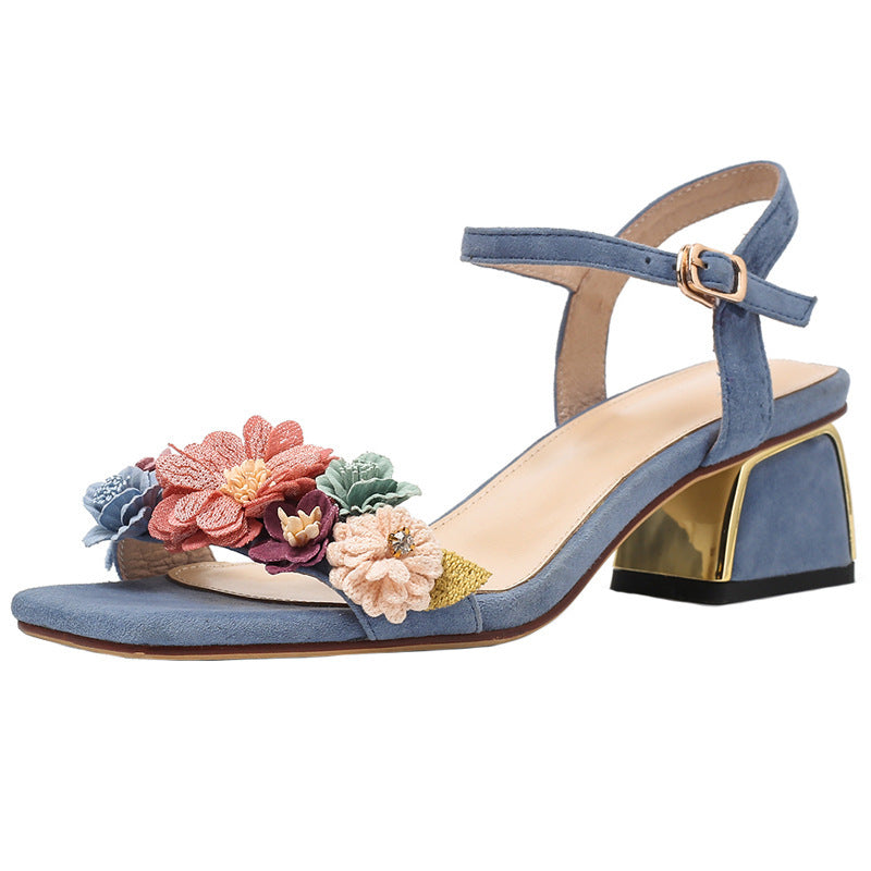 Women's Fashion Summer New Mid Heel Retro Flower Sandals